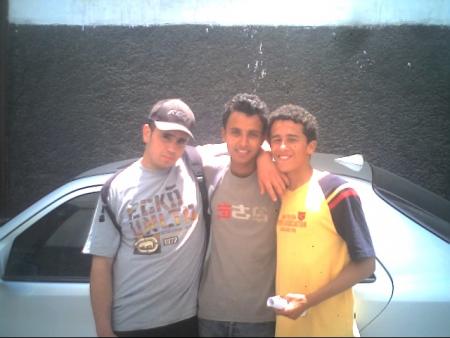 othman1(tfa7i),othmane2(frimija);;et moi